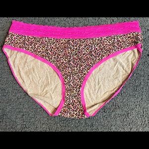 Victorias Secret Brief Print Pink Cheetah Panties Large